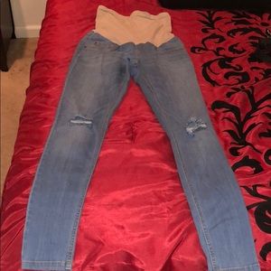 Small stretchy MATERNITY jeans